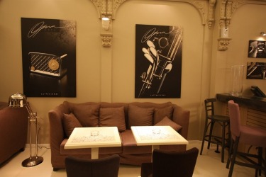 OPERA café